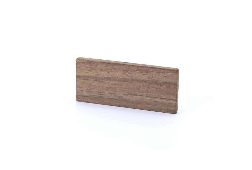 Material for handles: PEFC wood, ovengkol, mongoy